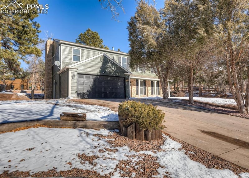 2020 Forest Ridge Dr, Colorado Springs, CO 80918