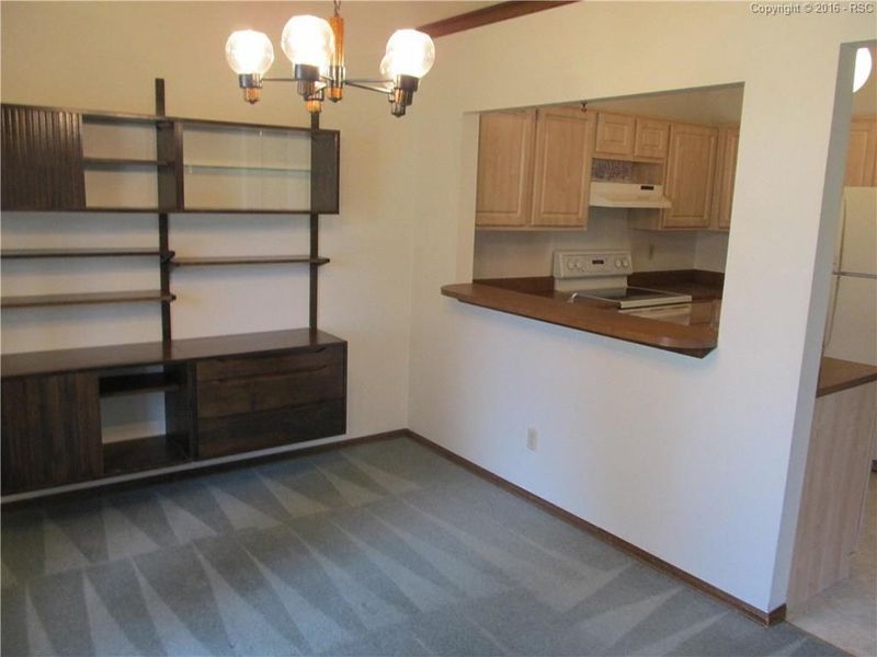 2020 Glenhill Rd, Colorado Springs, CO 80906