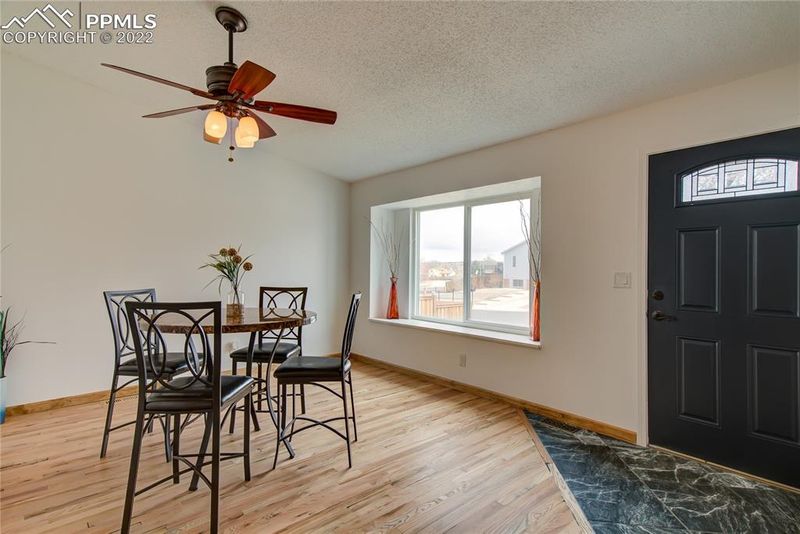 2020 Grafton Dr, Colorado Springs, CO 80916