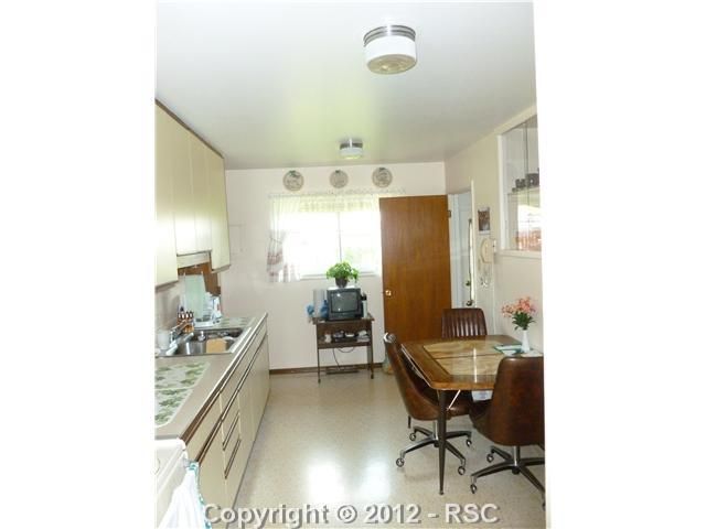 2023 Warwick Ln, Colorado Springs, CO 80909