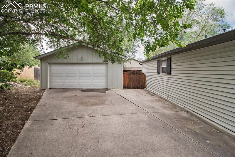 2028 W Platte Ave, Colorado Springs, CO 80904