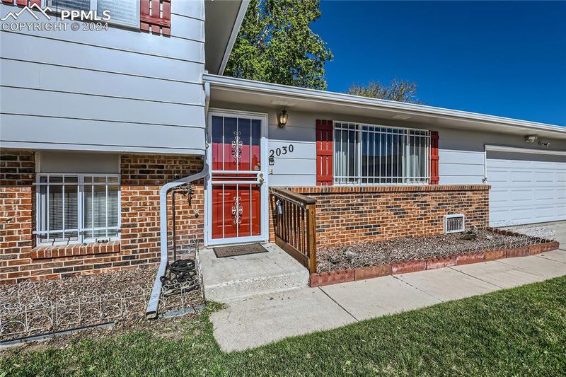2030 Shawnee Dr, Colorado Springs, CO 80915