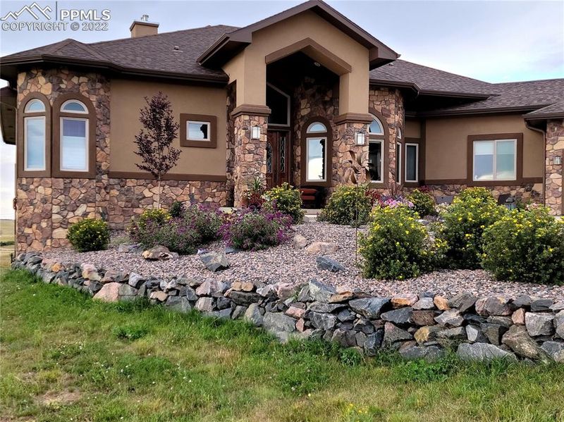 20335 Glasbury Rd, Monument, CO 80132