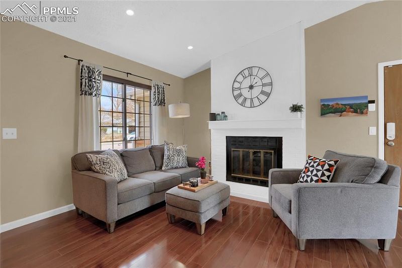 2035 N Whitehorn Dr, Colorado Springs, CO 80920