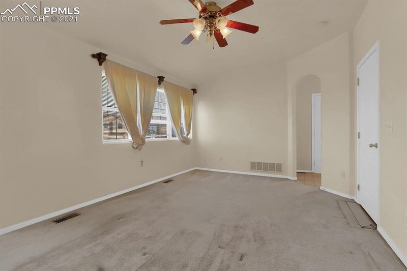 2036 Pinyon Jay Dr, Colorado Springs, CO 80951
