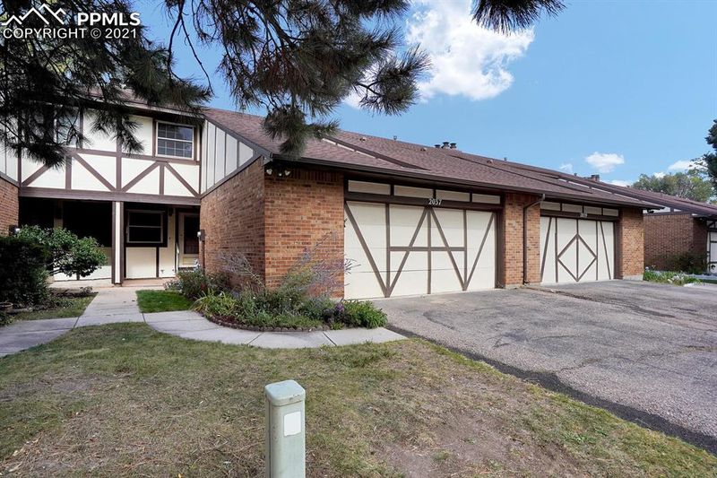 2037 N Academy Blvd, Colorado Springs, CO 80909