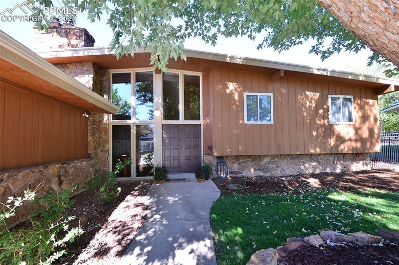 2038 Devon St, Colorado Springs, CO 80909