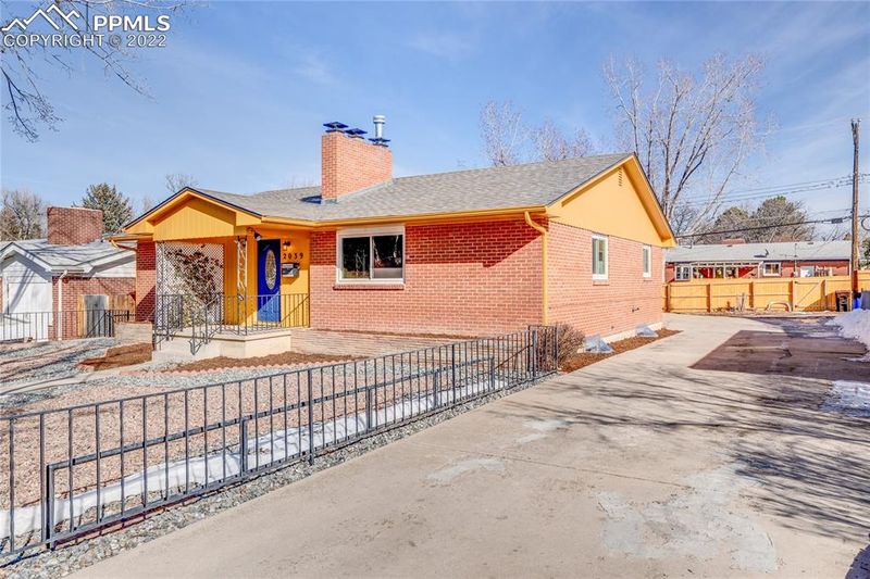 2039 Eagle View Dr, Colorado Springs, CO 80909