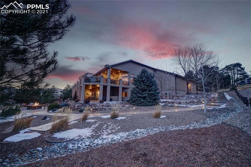 2045 Mulligan Dr, Colorado Springs, CO 80920