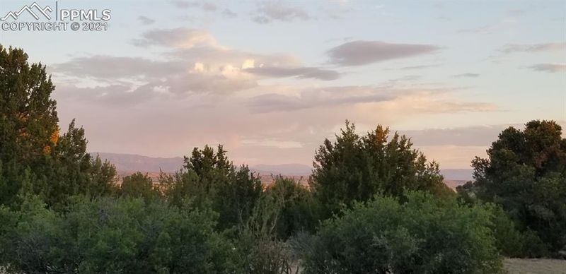 2045 Newton Rd, Pueblo, CO 81005