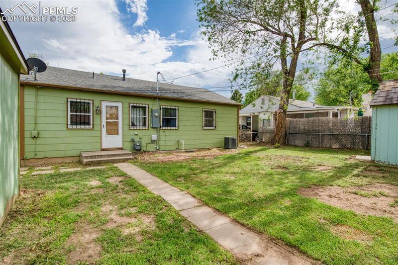2046 S Corona Ave, Colorado Springs, CO 80905