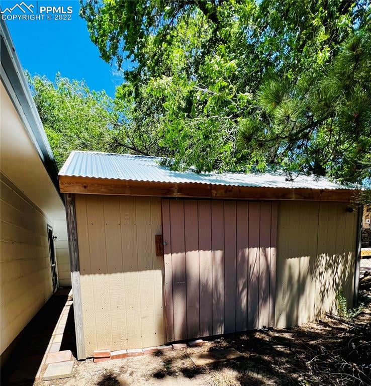 205 Chelton Rd, Colorado Springs, CO 80910