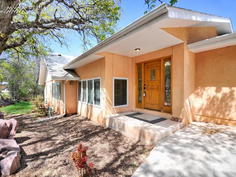205 Crystal Park Rd, Manitou Springs, CO 80829