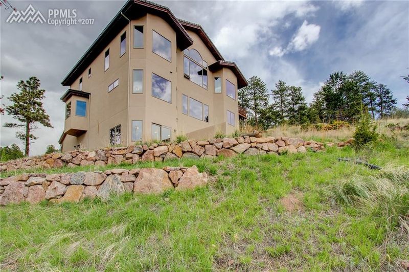205 Eagles Perch Pl, Woodland Park, CO 80863