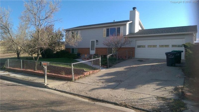 2051 S Chamberlin, Colorado Springs, CO 80906