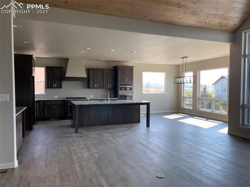 2051 Ever Red Ct, Colorado Springs, CO 80921