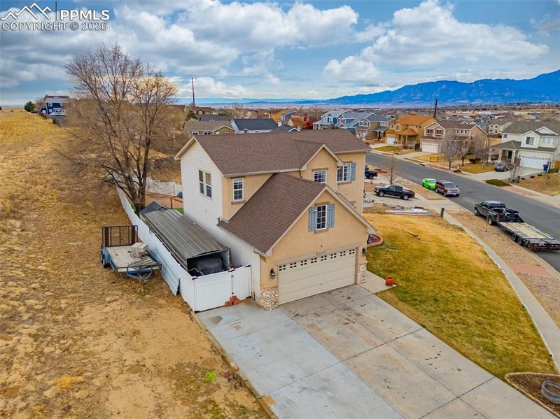 2053 Meadowbrook Pw, Colorado Springs, CO 80951 | MLS# 1953697 | Great ...
