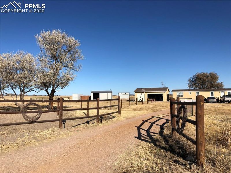 20560 Sahara Dr, Peyton, CO 80831