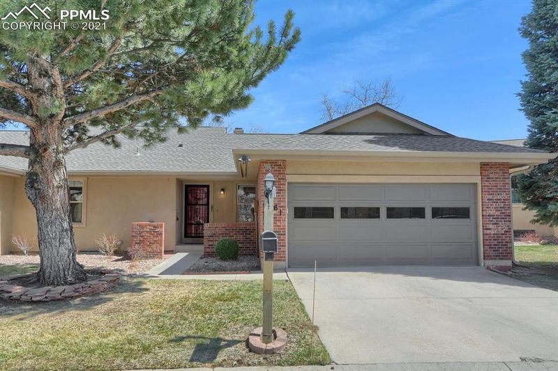 2061 Windham Way, Colorado Springs, CO 80906