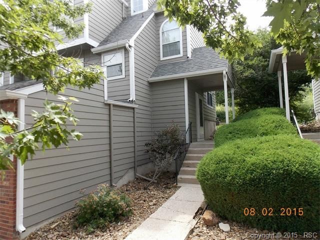 2062 Palm Dr, Colorado Springs, CO 80918