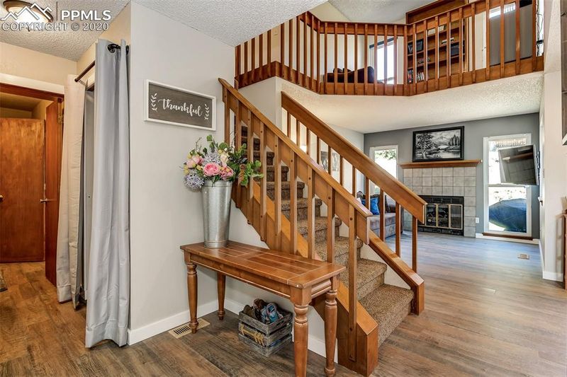 2069 Ambleside Dr, Colorado Springs, CO 80915