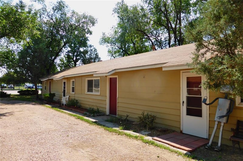 207 N Santa Fe Ave, Fountain, CO 80817
