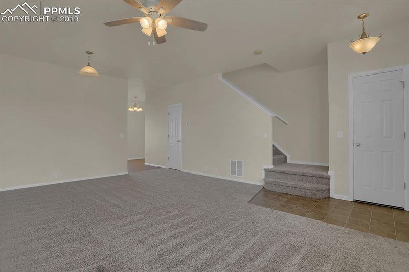 2074 Creekridge Point, Colorado Springs, CO 80910
