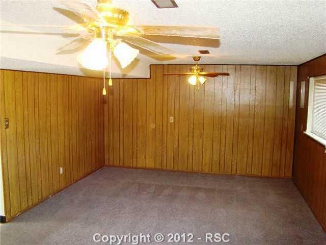 208 Byron Dr, Colorado Springs, CO 80910