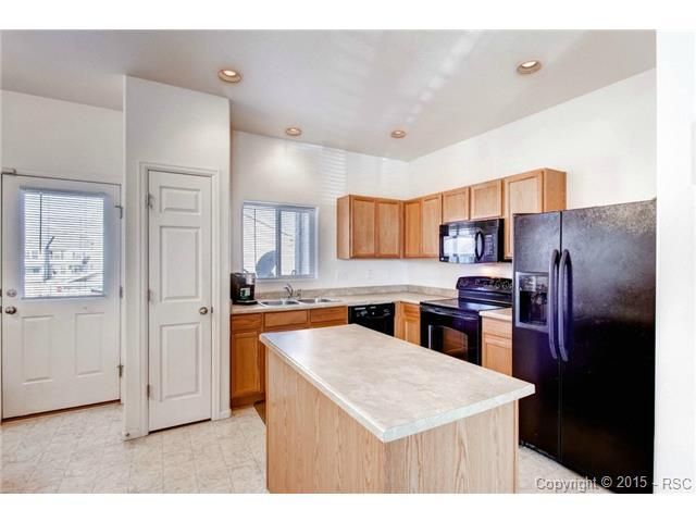 2080 Creekridge Point, Colorado Springs, CO 80910