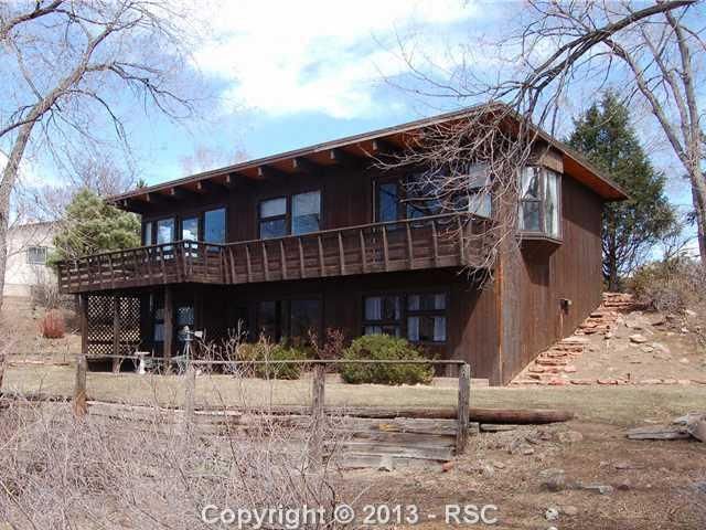2080 Mesa Rd, Colorado Springs, CO 80904