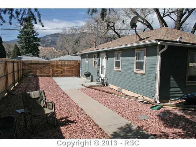 209 N 30th St, Colorado Springs, CO 80904