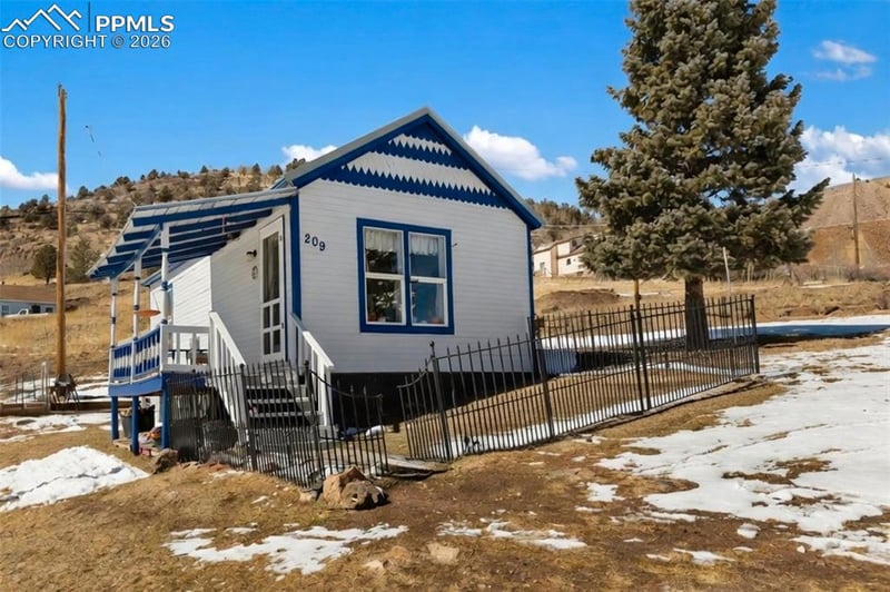 209 5th St, Victor, CO 80860