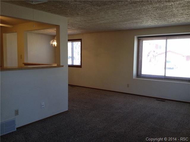 2090 Sarsi Dr, Colorado Springs, CO 80915