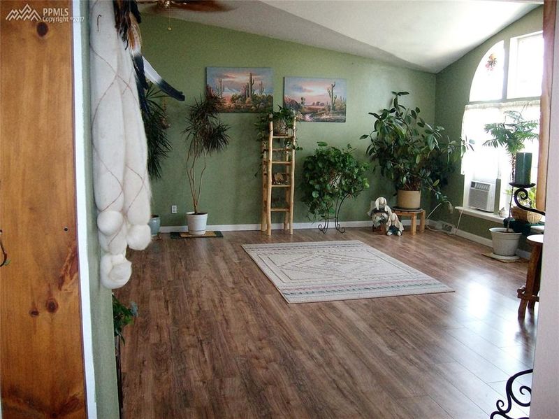 20905 Mcdaniels Rd, Calhan, CO 80808