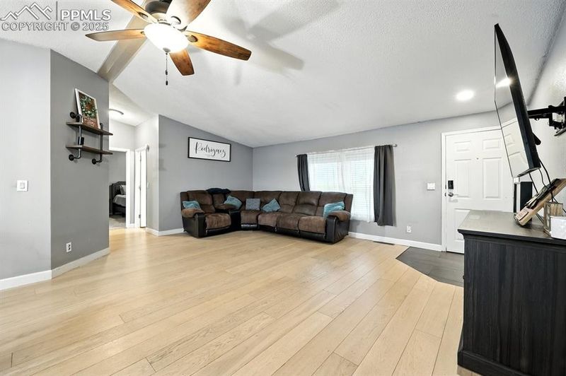 20917 Goldeneagle Dr, Calhan, CO 80808