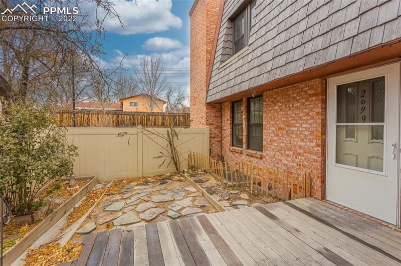 2099 Sussex Ln, Colorado Springs, CO 80909