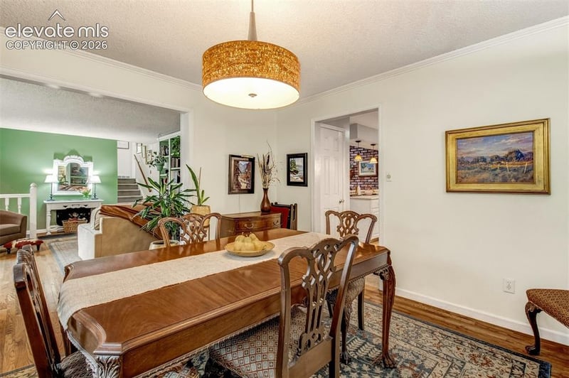 21 Newport Cir, Colorado Springs, CO 80906
