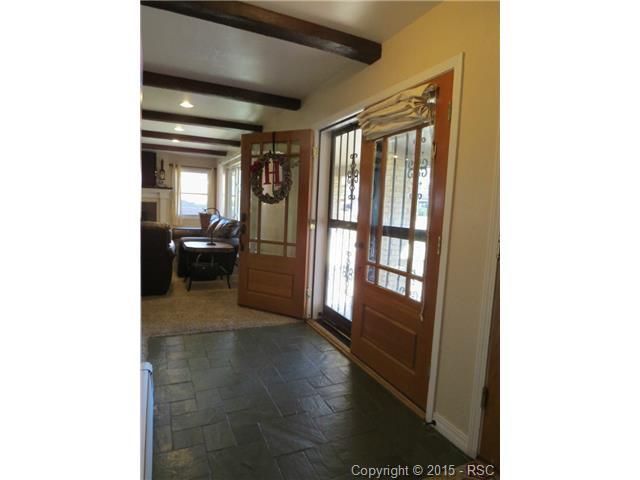21 Robertson Rd, Pueblo, CO 81001