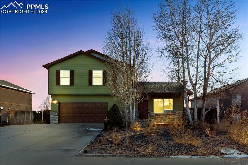 210 N 22nd Ave, Greeley, CO 80631
