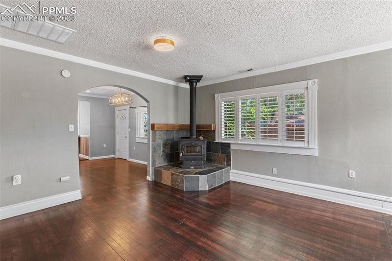 2102 W Cucharras St, Colorado Springs, CO 80904