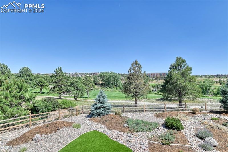 2105 Mulligan Dr, Colorado Springs, CO 80920