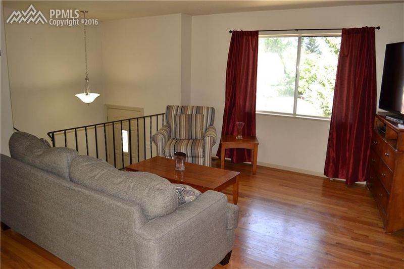 2105 Viking Dr, Colorado Springs, CO 80910