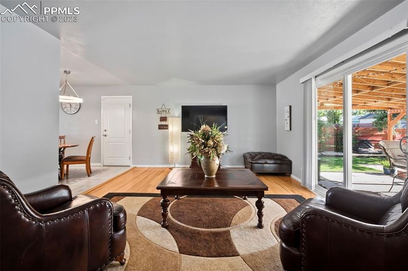 2105 Vinewood Ln, Pueblo, CO 81005
