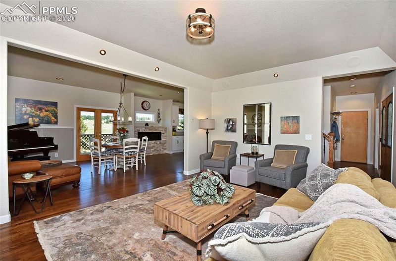 21050 Roxie Ridge Vw, Peyton, CO 80831