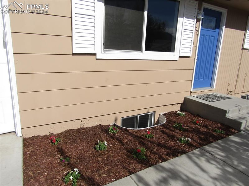 2107 Carmel Dr, Colorado Springs, CO 80910