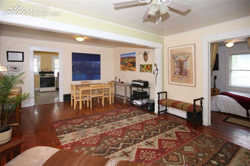 2107 W Kiowa St, Colorado Springs, CO 80904