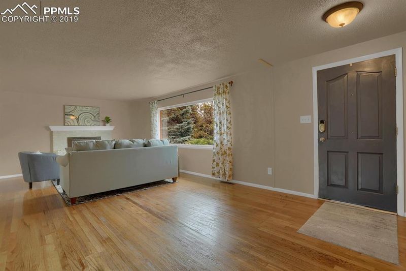 2108 N Chelton Rd, Colorado Springs, CO 80909
