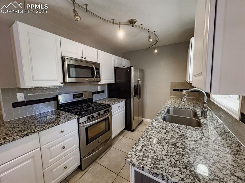 2109 N El Paso St, Colorado Springs, CO 80907