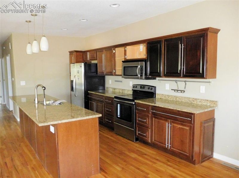 211 S Race St, Fountain, CO 80817