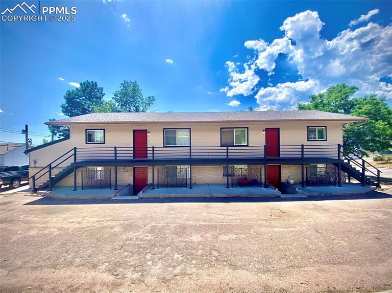 211 University Dr, Colorado Springs, CO 80910